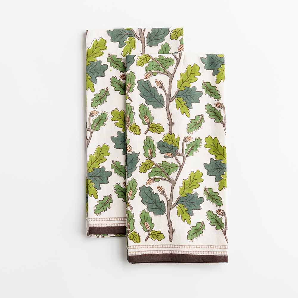 Maple & Acorn tea towels set of 2. 